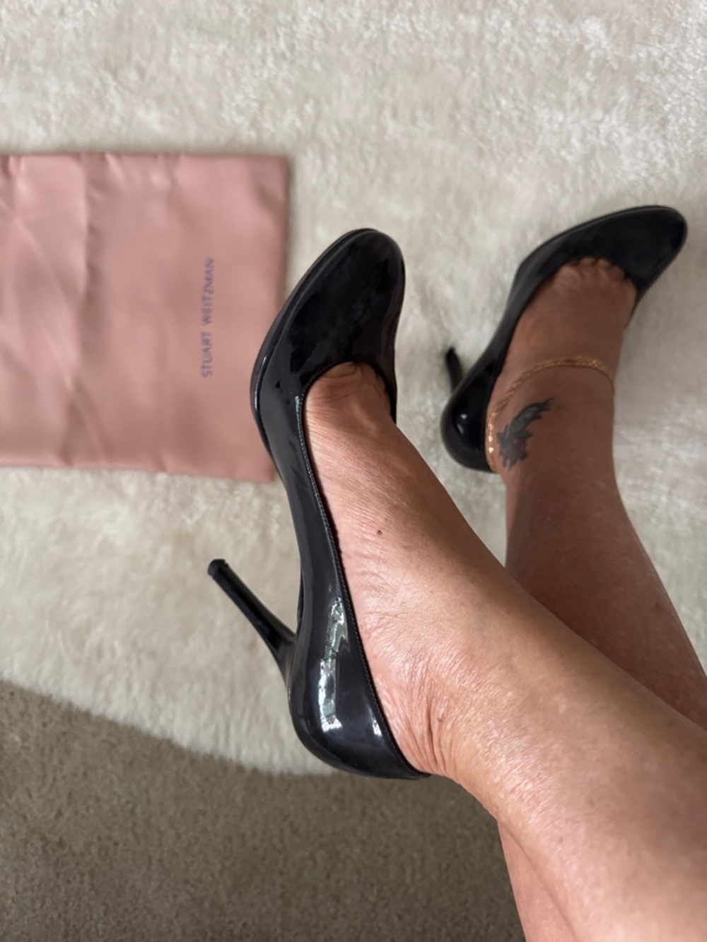 Stuart Weitzman platform patent leather heels 8M shoes with duster